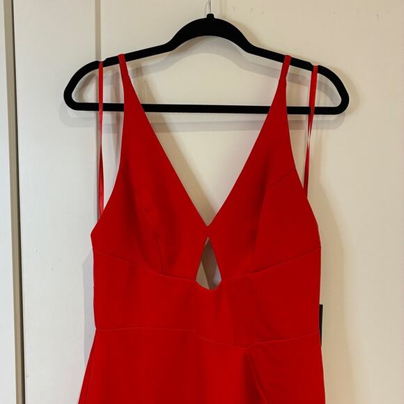 NWT Mac Duggal 27434 Red High Slit Gown Sz 8 MSRP $358 - Picture 4 of 14